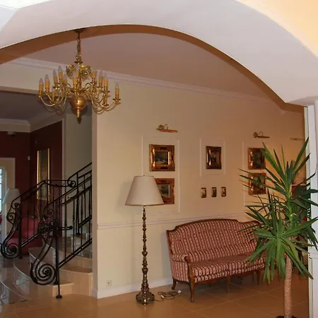 Gosciniec Rycerski 3*