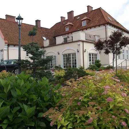 Gosciniec Rycerski Bed & Breakfast