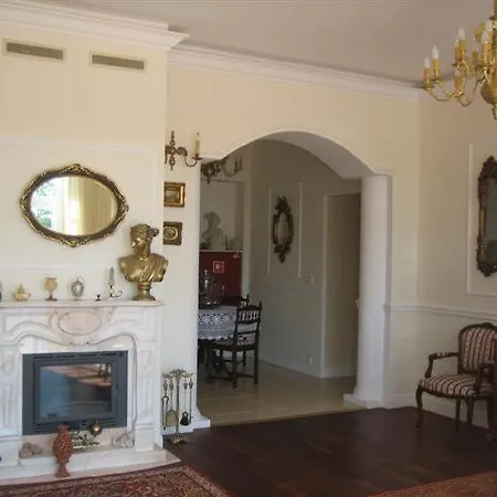 Gosciniec Rycerski Bed & Breakfast Paprotki