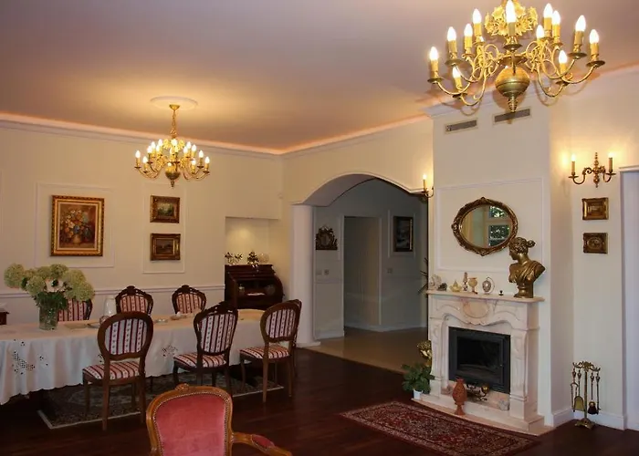 Gosciniec Rycerski Bed & Breakfast Paprotki